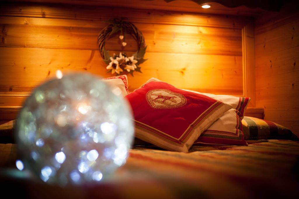 B&B Residence Checrouit Courmayeur Habitación foto